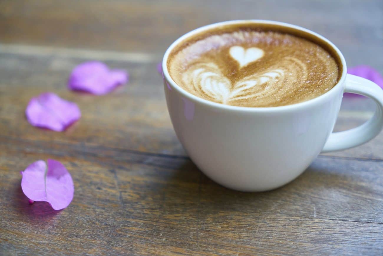 Free cappuccino coffee heart latte