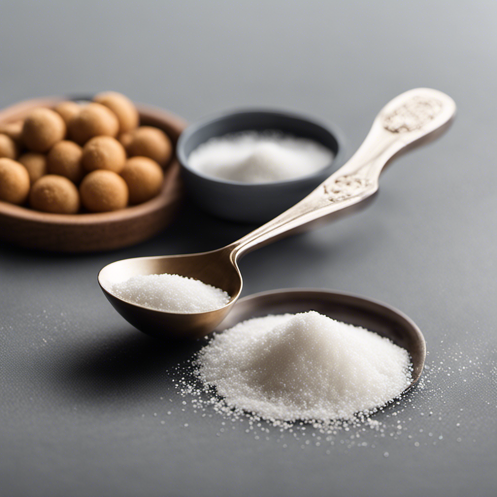 An image showcasing a classic teaspoon filled with granulated sugar, next to a precise measuring scale displaying 14 mg