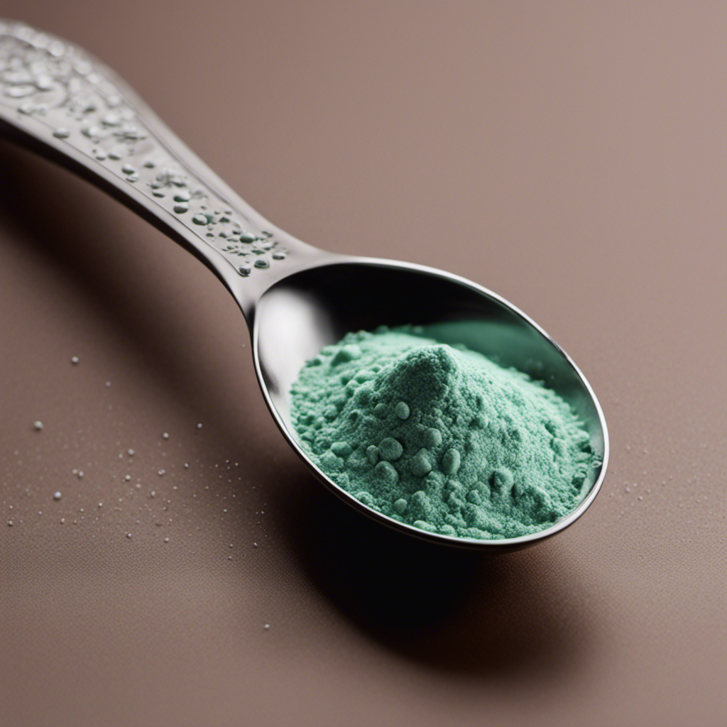 An image illustrating a measuring spoon filled with 300 mg of a powdered substance, alongside an empty teaspoon, showcasing the precise conversion between the two quantities
