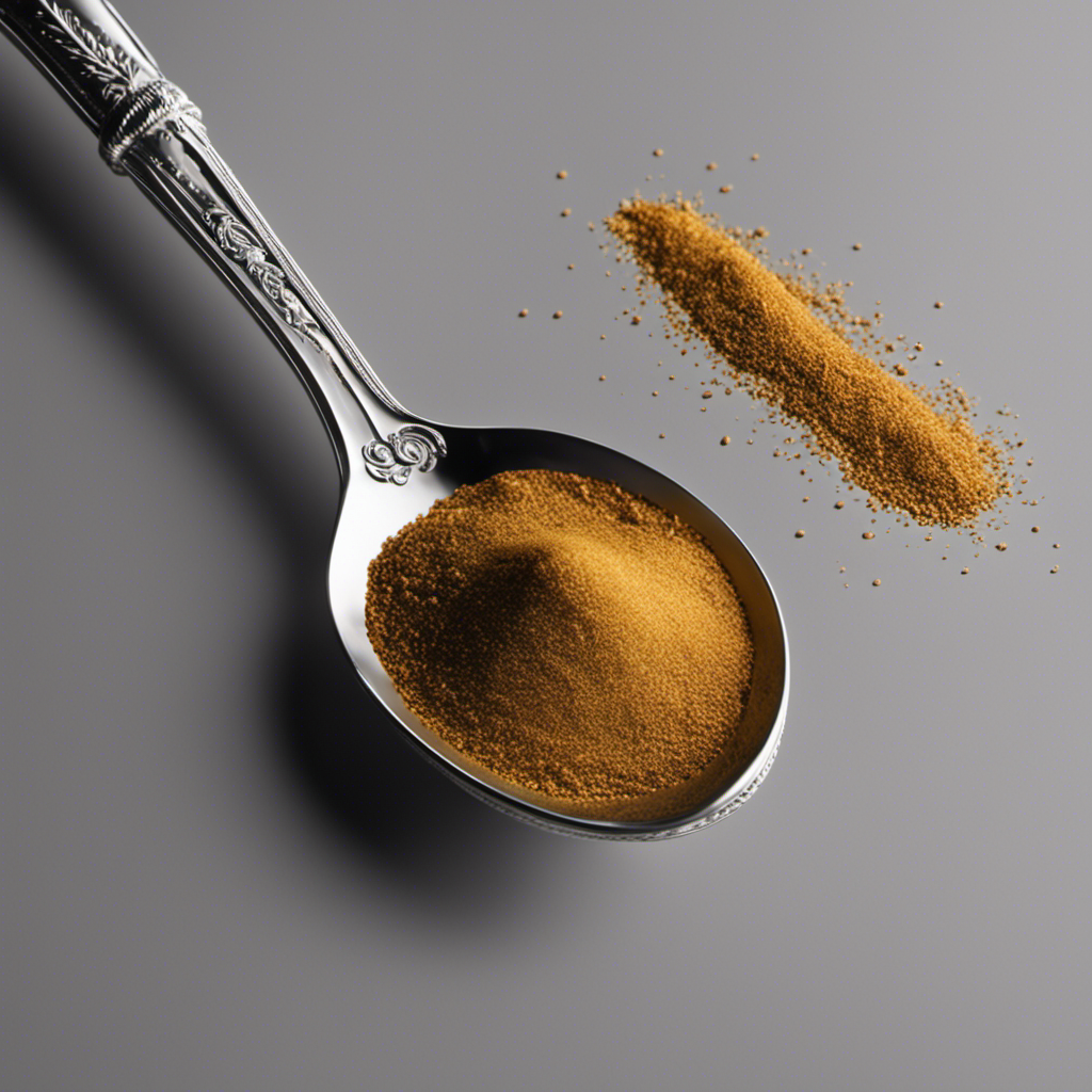 An image showcasing a standard teaspoon filled with 600 mg of a substance, clearly displaying the exact measurement