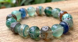 sustainable accessories reduce waste